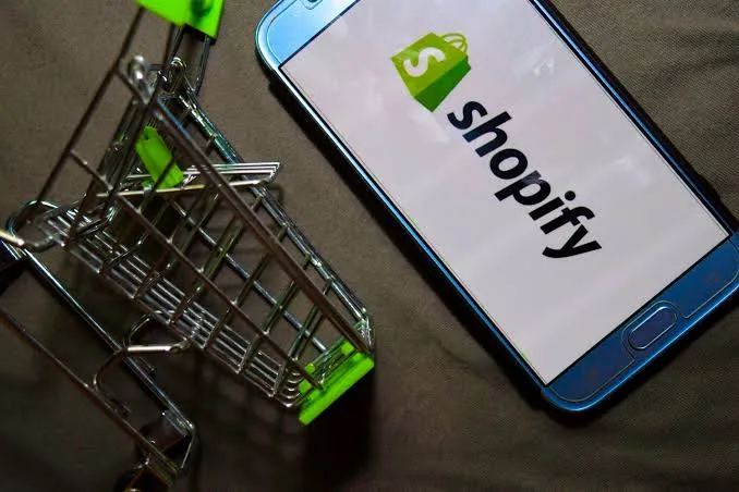 Shopify with cart - AI Tools for Ecommerce