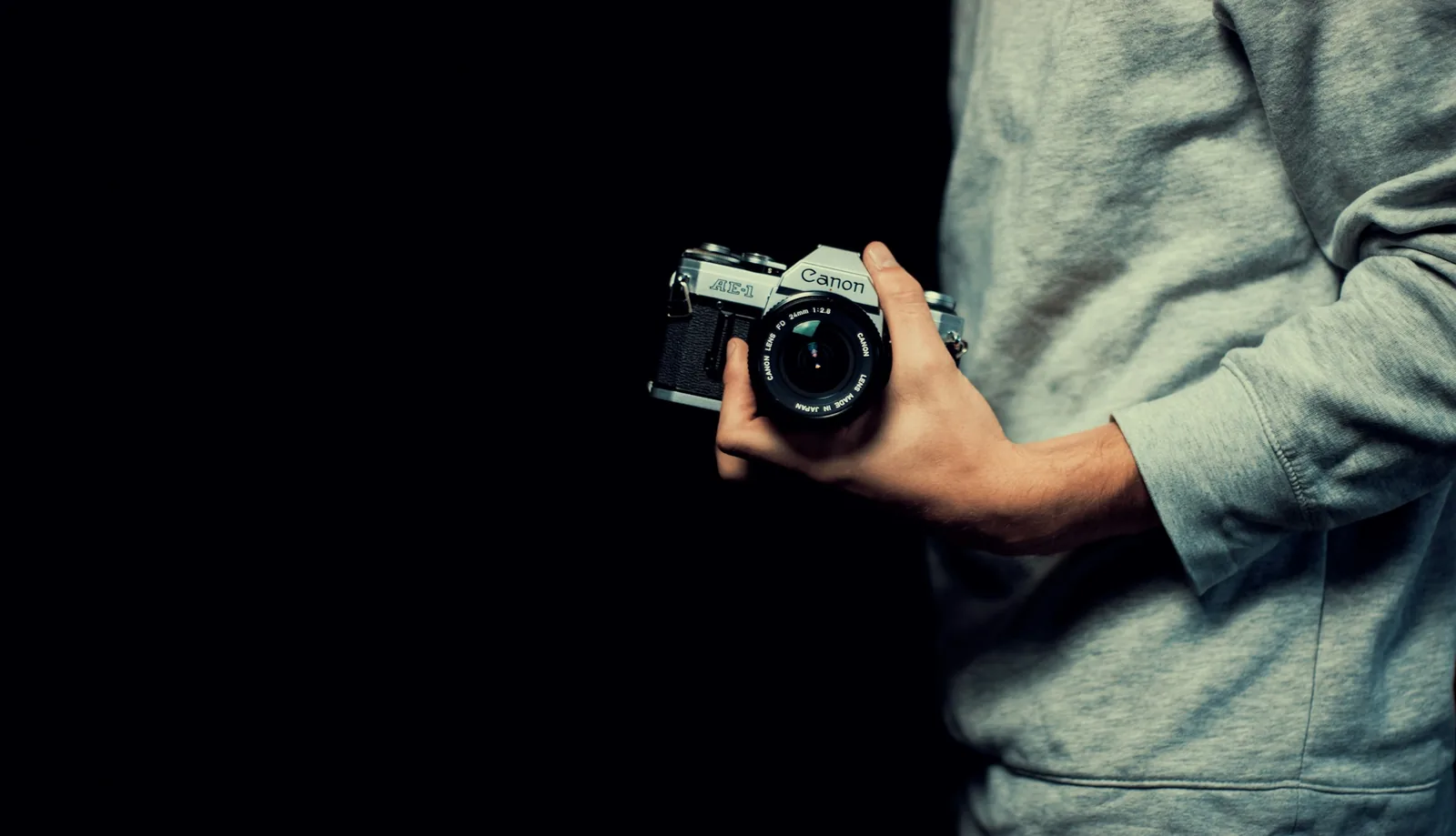 11 Amazing Ideas for T-Shirt Product Photography