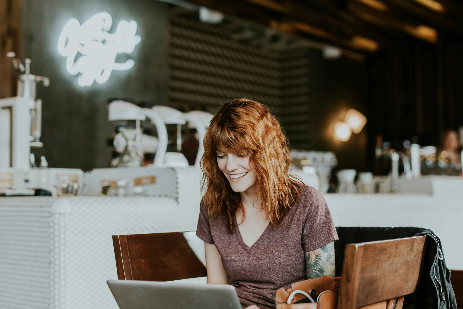 woman working - AI Photoshoot