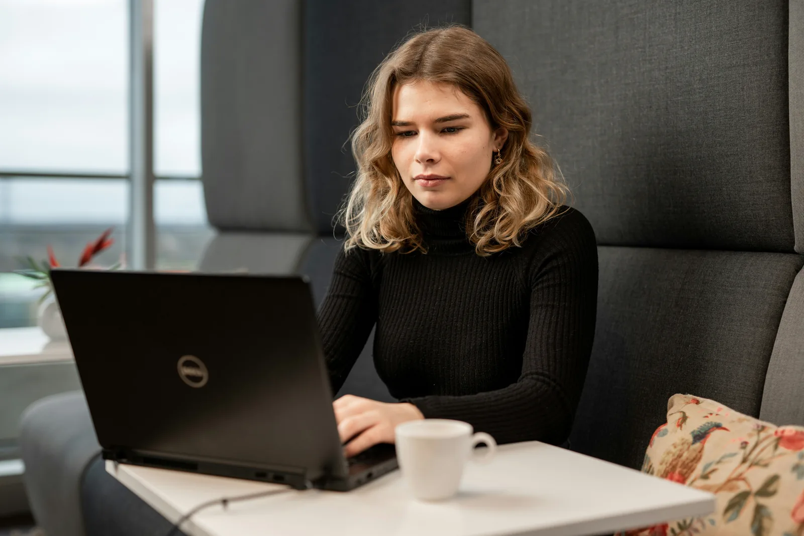 woman working - Cyber Monday Marketing