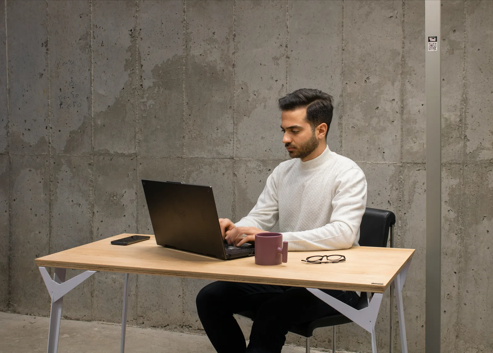 person working - Conversion Rate Optimization for Luxury Ecommerce
